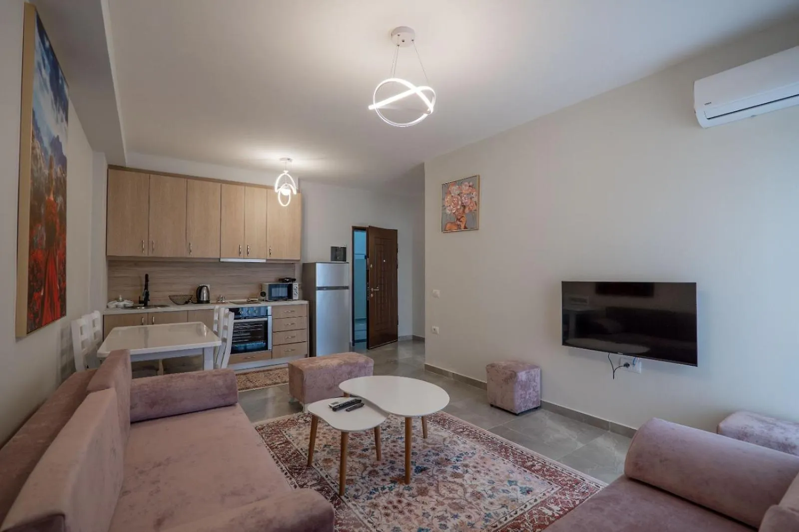 Esel Apartments Sarande