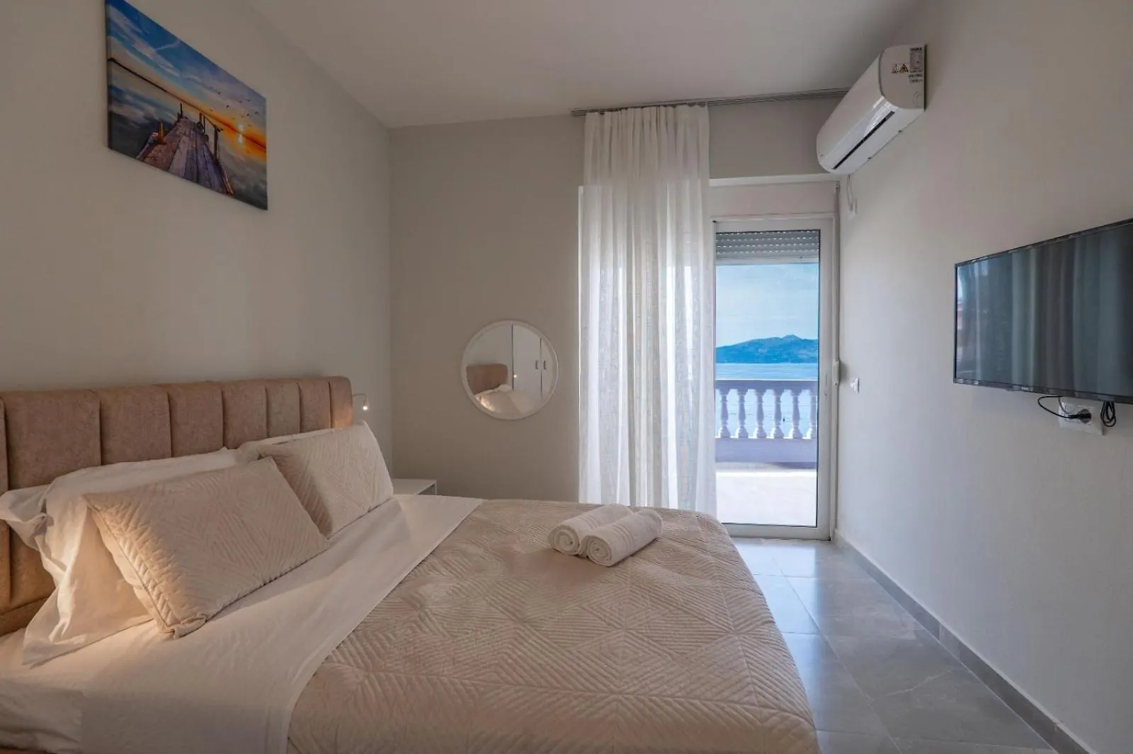 Esel Apartments Sarandë