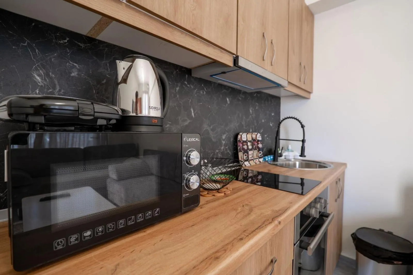 Esel Apartments Sarande Albania
