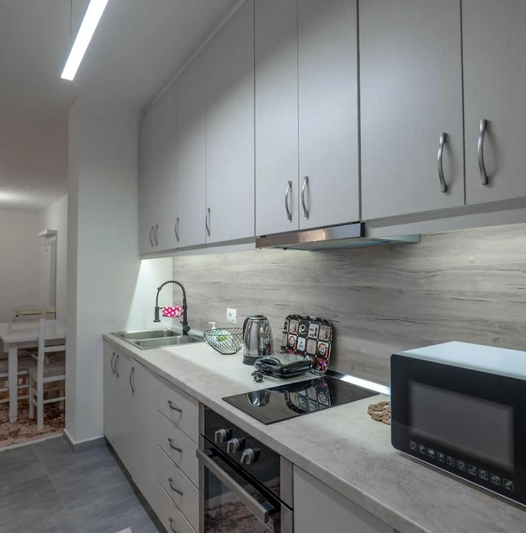 Esel Apartments Sarande Albania