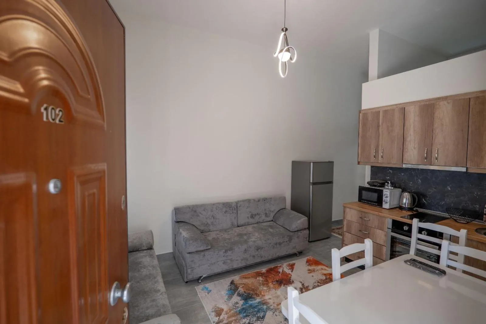 Esel Apartments Sarande Albania