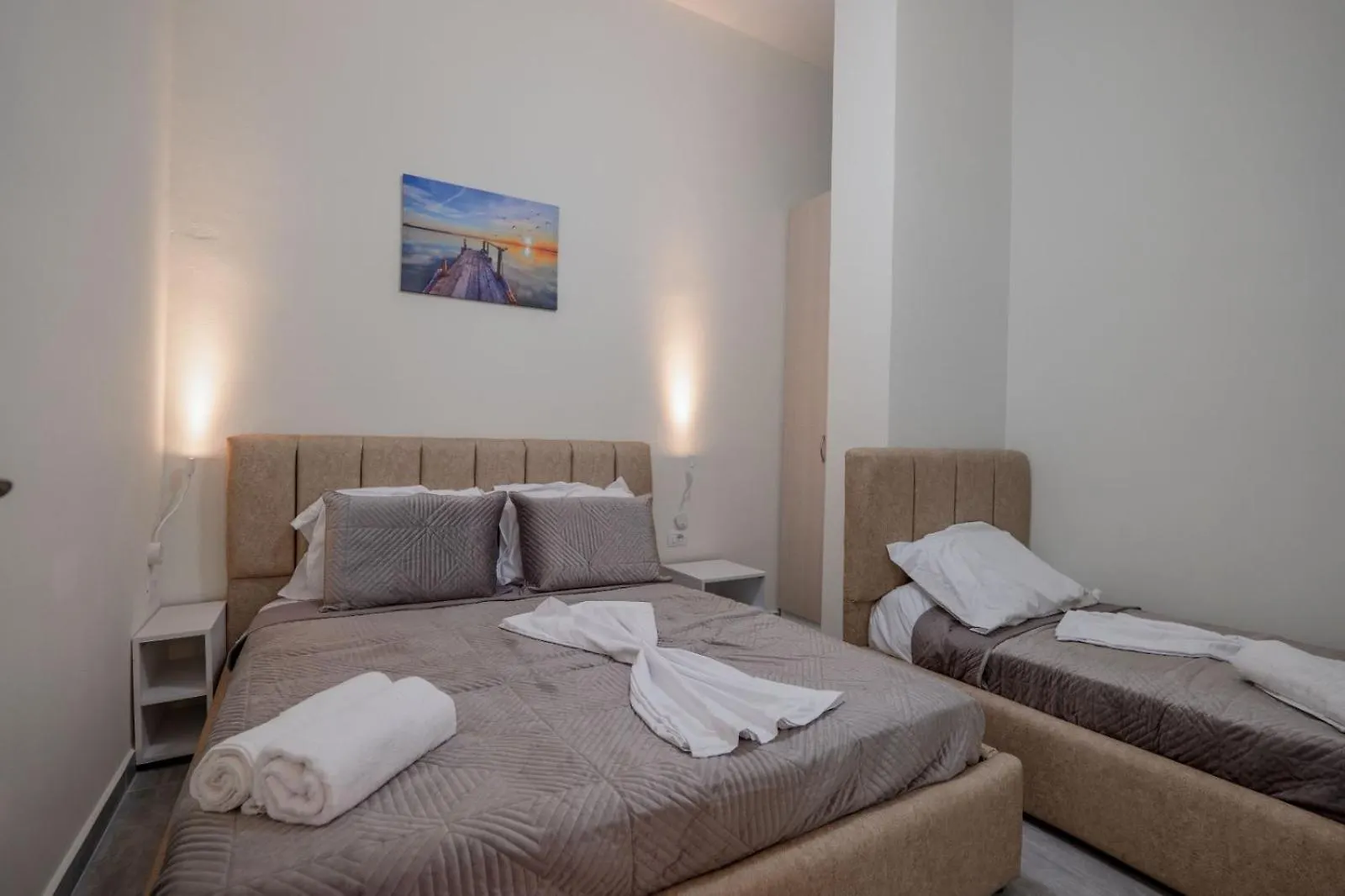 Esel Apartments Sarandë