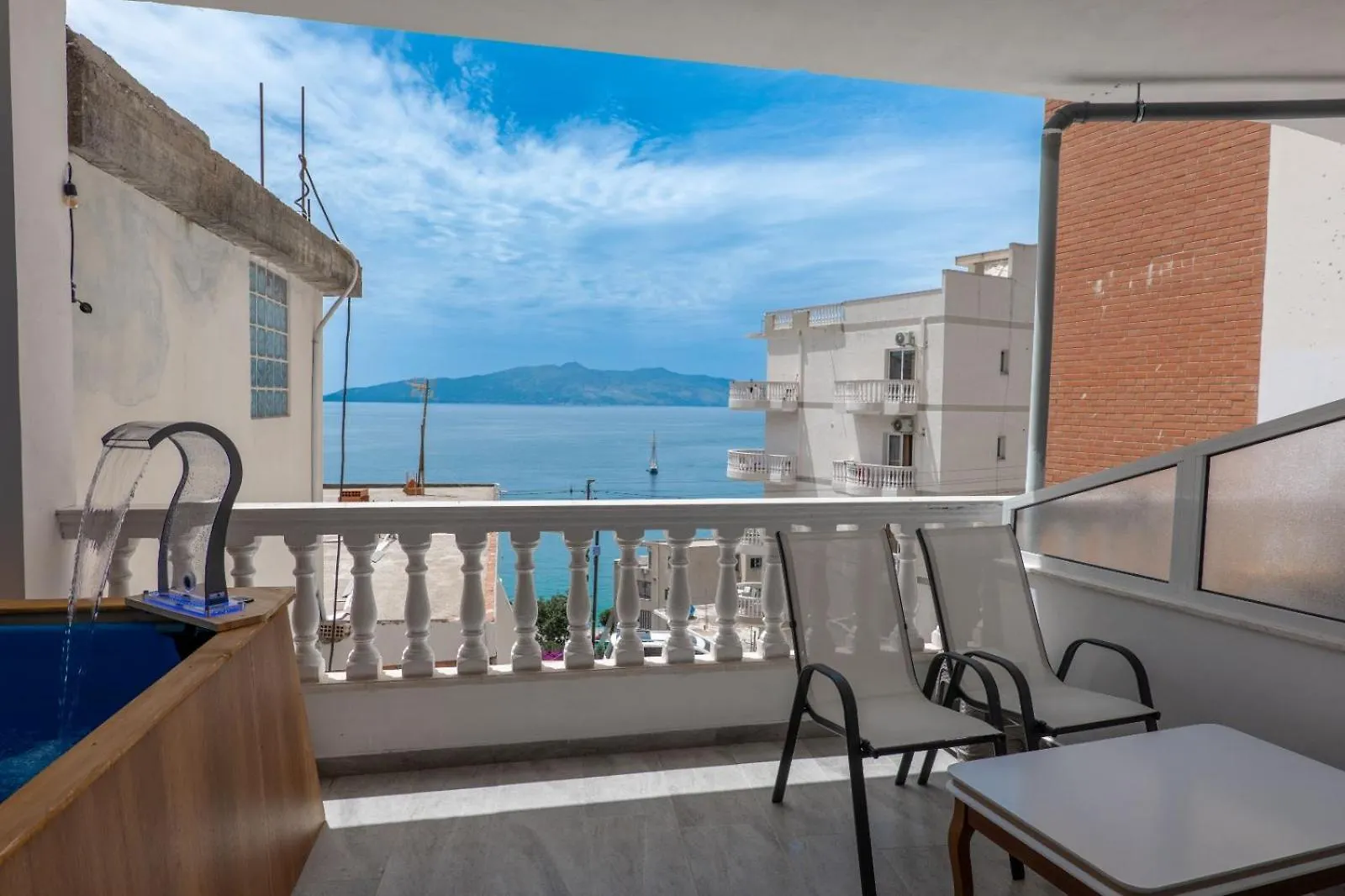 Esel Apartments Sarande